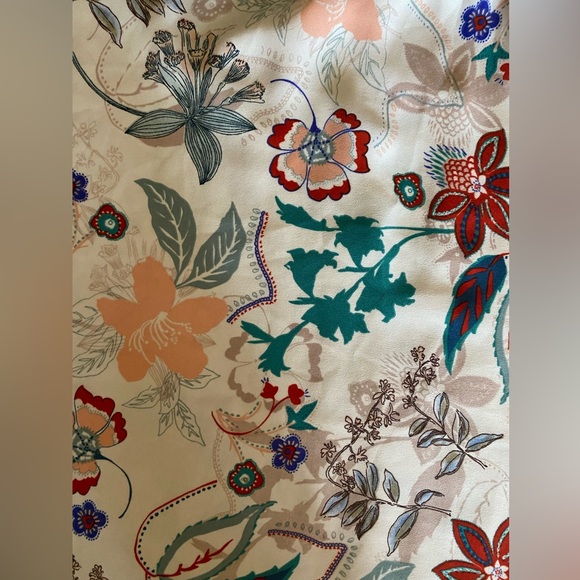 EUC Emma & Olivia Floral Lined V Neck Short Sleeve Swing Tank Size M - Picture 8 of 9